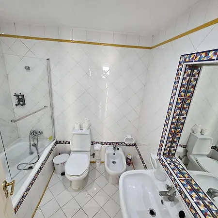 Borda D'agua, Da Oura Αλμπουφέιρα