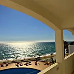Borda D'agua, Praia Da Oura Албуфейра